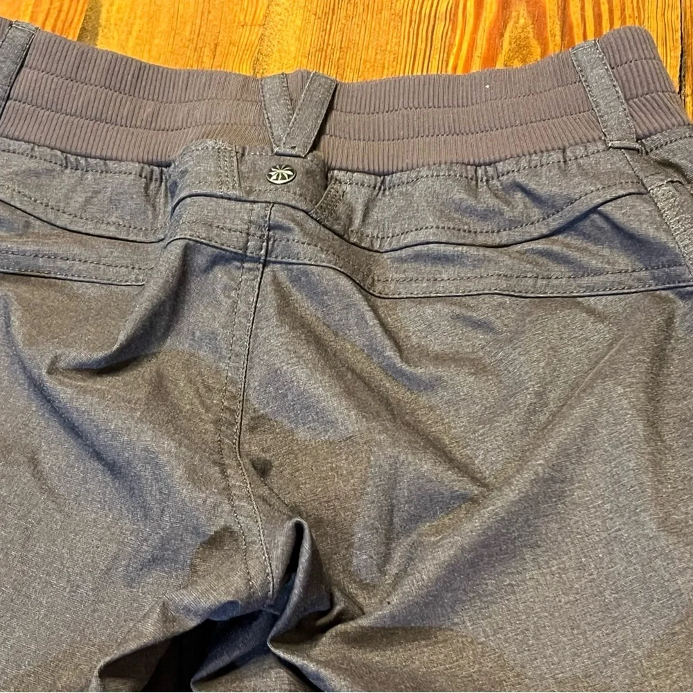 Athleta‎ Women's Multi Pocket Casual Athletic Pants Size 0